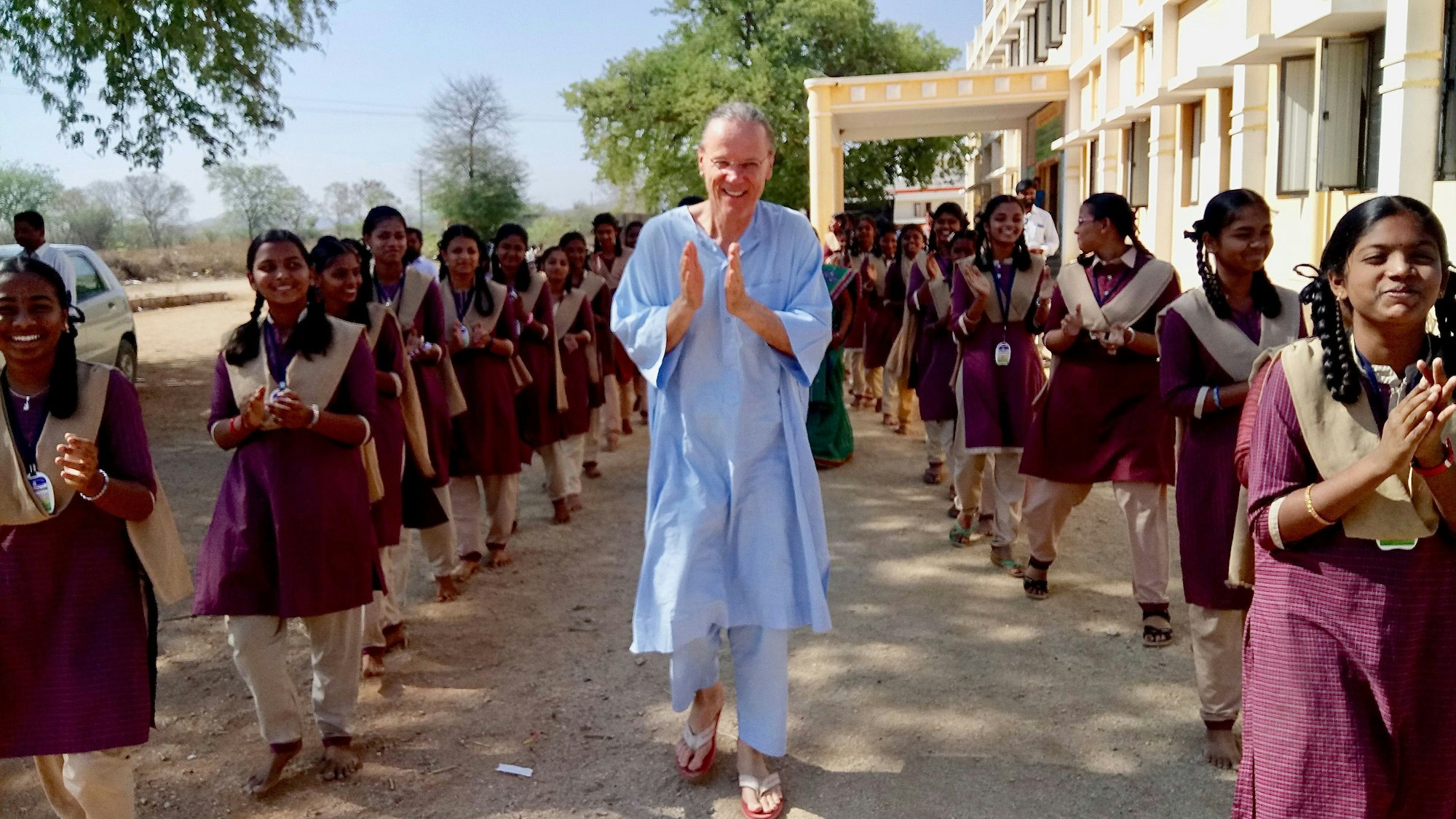 In Indien unterstützte Walter Hoischen auch eine Schule.